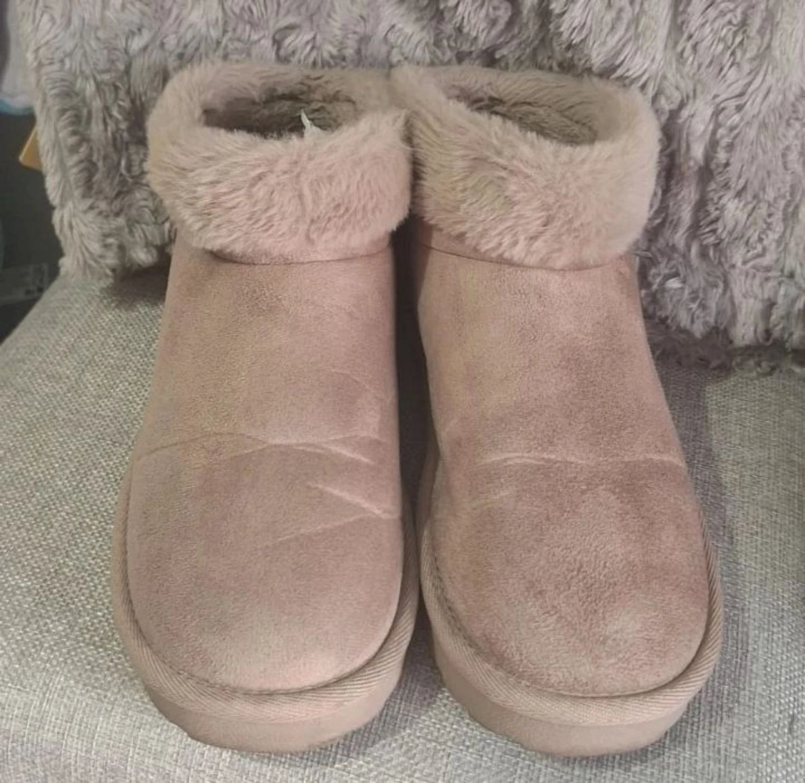 Beige zachte winterlaarzen van Primark limited edition Y2K – photo 3